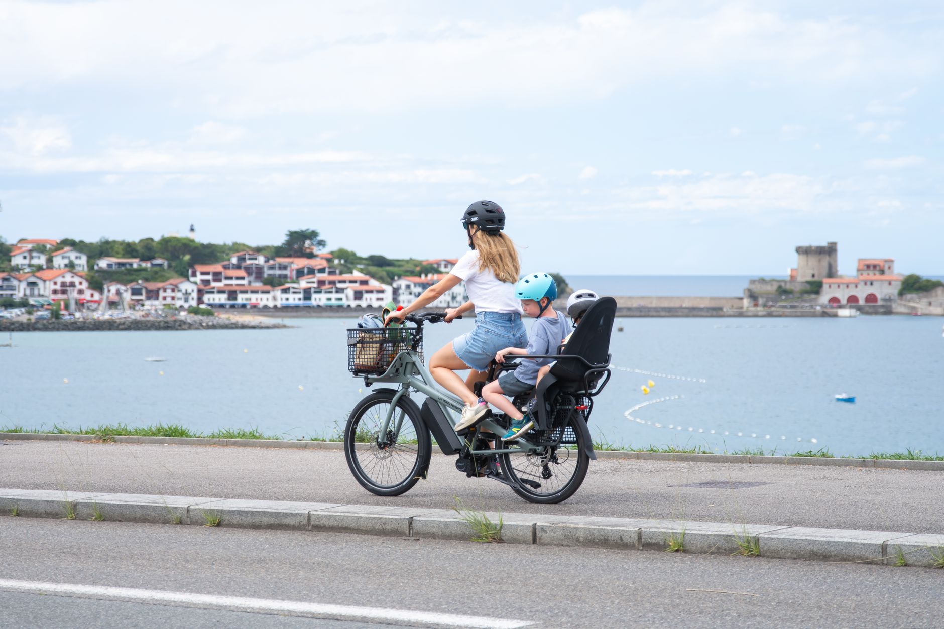 Séjour gratuit : Comment rendre service tout en voyageant ?